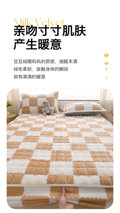 Winter Fleece Mattress Protective Cover | Thickened Milk Fleece Fitted Sheet | Padded Plaid 3-Piece Set