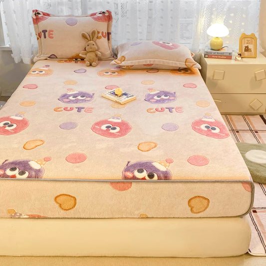 New Snowflake Velvet Fitted Sheet – Winter Warm Cartoon Print Bed Cover for Bedroom & Apartment